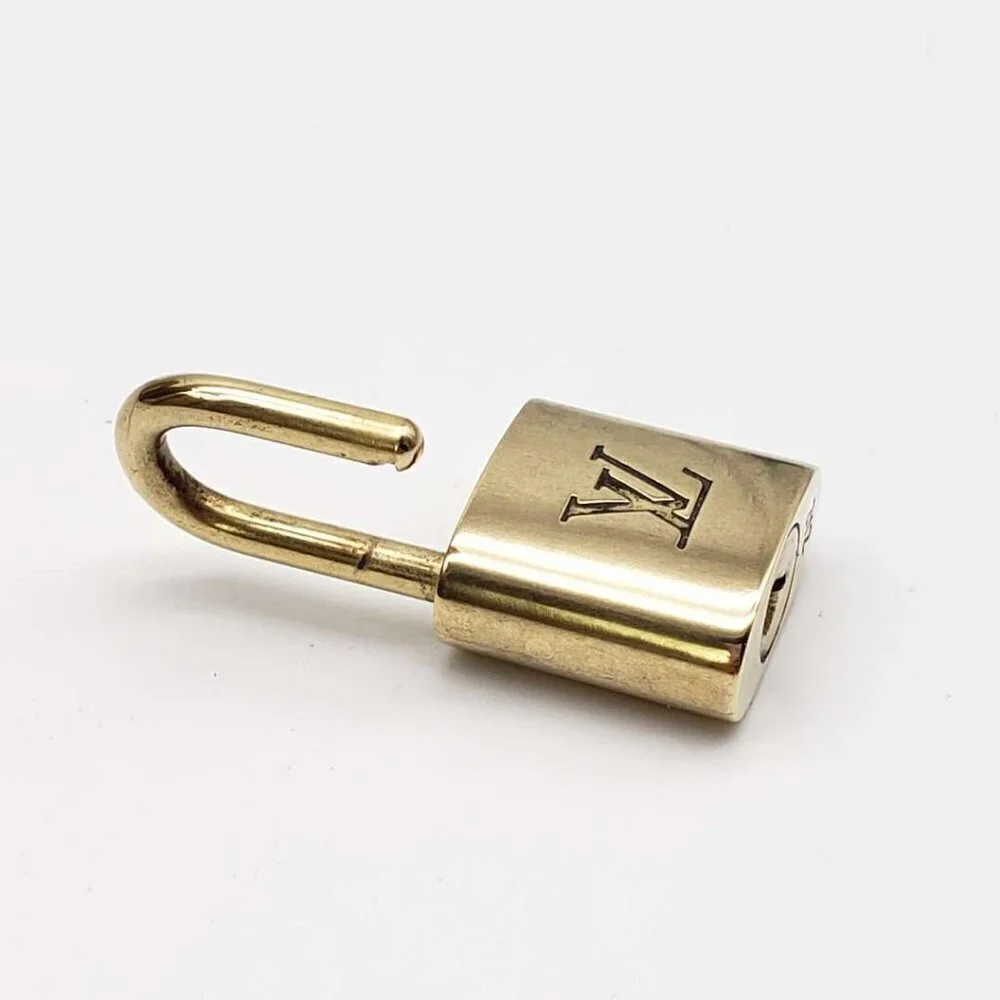 100% Authentic Louis Vuitton Gold Brash 1 Lock and 1 Key